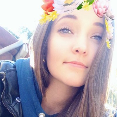 Profile Picture of Brianna Waldron (@bkaydubs) on Twitter