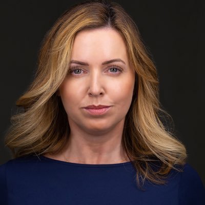 Profile Picture of Dr Jennifer Collins 🦷 (@DrJenCollins) on Twitter