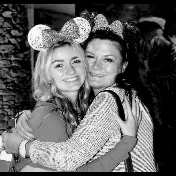 Profile Picture of Angelina Didea (@takemycrap) on Poshmark