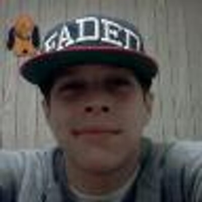 Profile Picture of Andrew Cintron (@PuertooRicaan) on Twitter