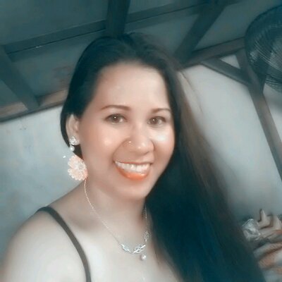 Luz Valderrama - Twitter Profile Picture of Luz Valderrama (@11Moralesmalou) on Twitter