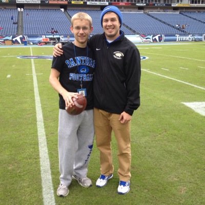 Profile Picture of John Bays (@johnblayz) on Twitter