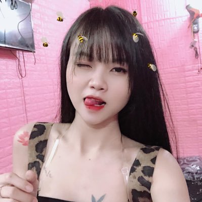 Profile Picture of Bảo Trâm Ngọc Hà (@congchuadamdang) on Twitter