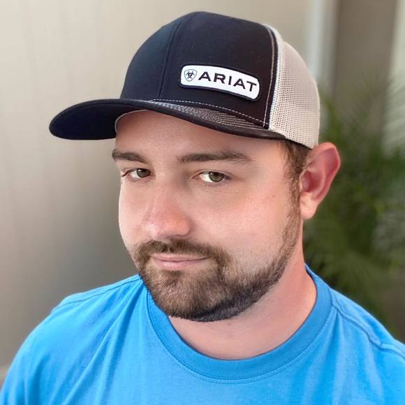 Profile Picture of Austin Wyrickk (@austinwyrick559) on Poshmark