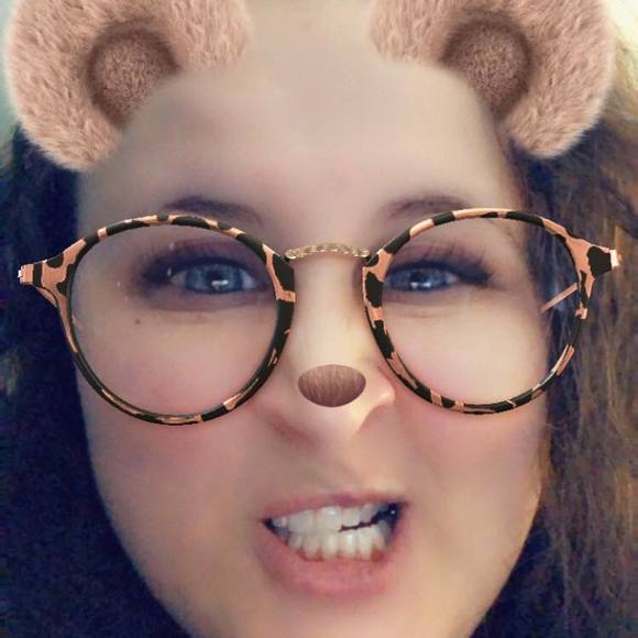 Profile Picture of Rachael Thooft (@thooft24) on Poshmark