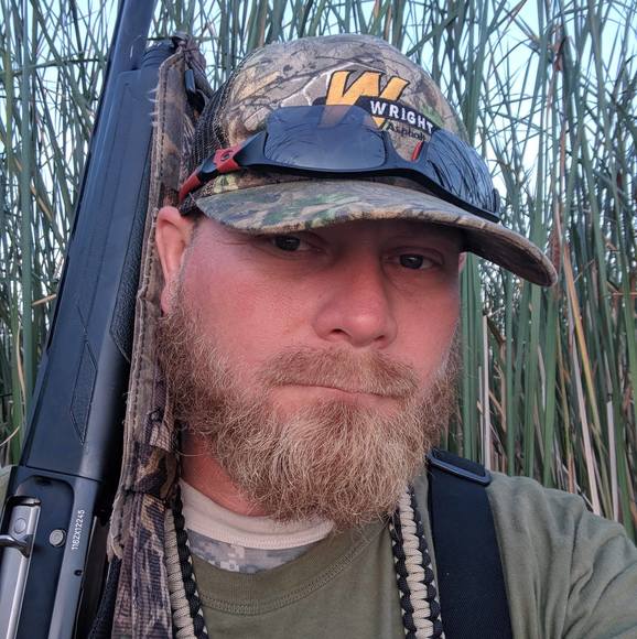 Mike Romstadt - Poshmark Profile Picture of Mike Romstadt (@rommy1313) on Poshmark