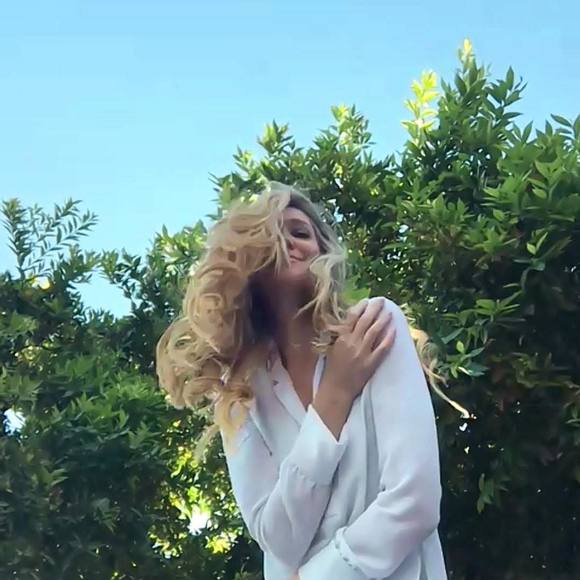 Profile Picture of Mila Ivany (@milaivany) on Poshmark