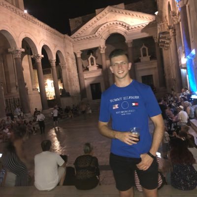 Profile Picture of James (@CrowsonJames) on Twitter