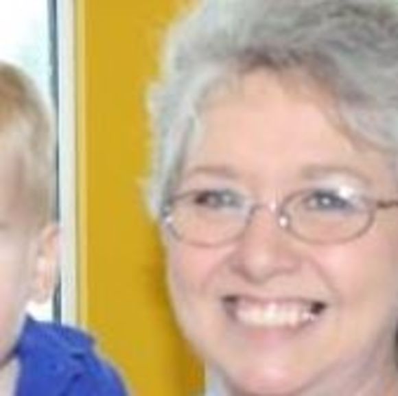 Profile Picture of Nelda Robertson (@nelda_r) on Poshmark