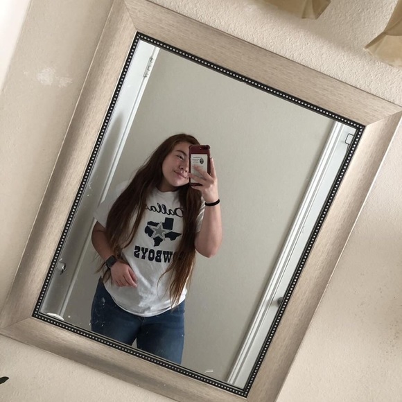 Profile Picture of Jennifer Gardea (@jengardea1526) on Poshmark