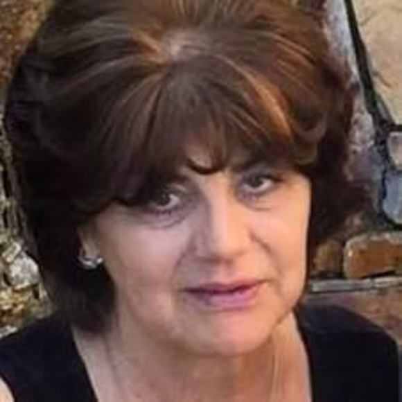 Profile Picture of Libushe Postrehovsky (@libushka) on Poshmark