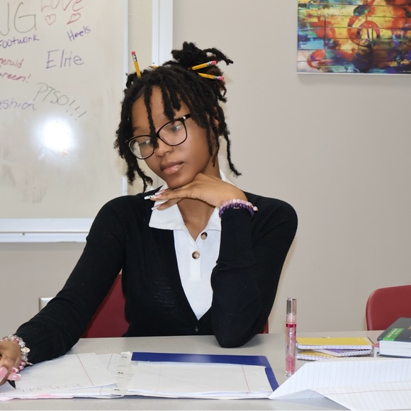 Profile Picture of Janita Mcadory (@janitamcadory13) on Poshmark