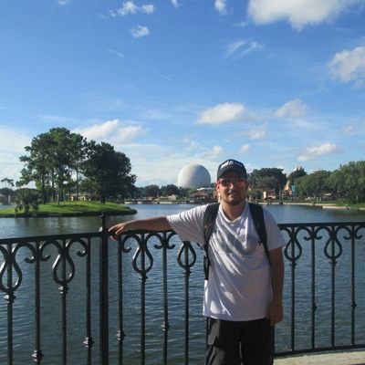 Profile Picture of Tomás Vargas Leal (@tomasvargasl) on Twitter