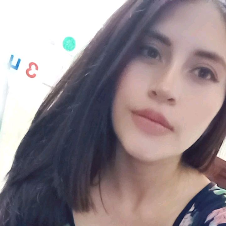 Profile Picture of Jhuliana Cabrera (@jhulianacabrera1) on Tiktok