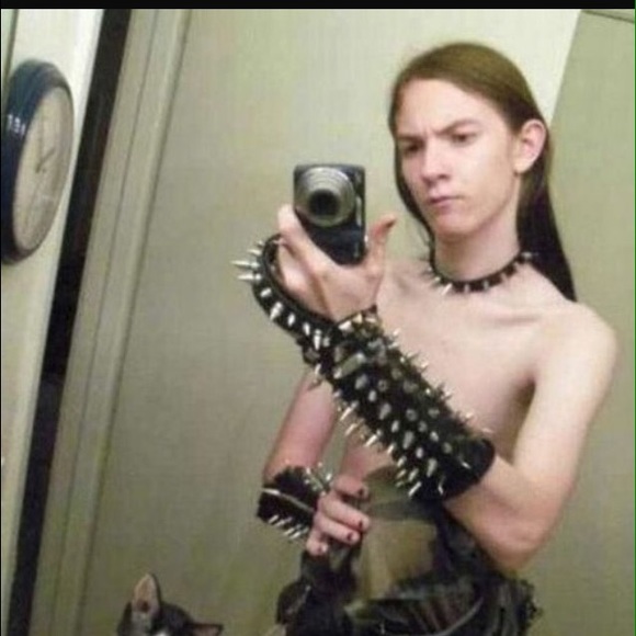 Profile Picture of Joe Huffman (@tjhuffman30) on Poshmark