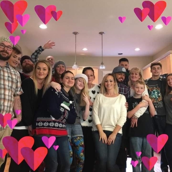 Profile Picture of Elizabeth Bostick (@bethbos1) on Poshmark