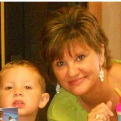 Profile Picture of Carrie Ella (@Miss_Behavin) on Twitter