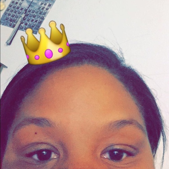 Profile Picture of Justina Kotun (@__justinaa) on Poshmark