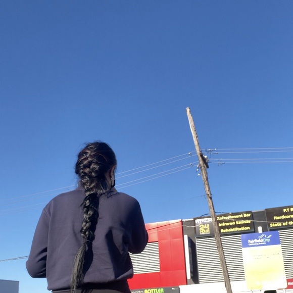 Profile Picture of Hena Tugaga (@henatugaga) on Poshmark