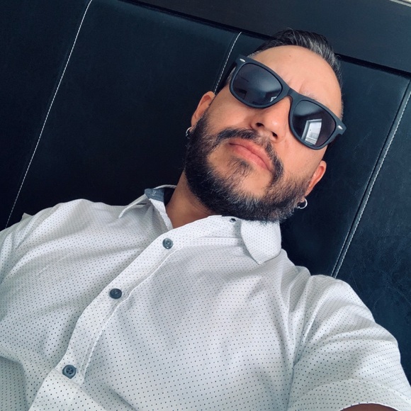 Profile Picture of Randy Castillo (@mman75) on Poshmark