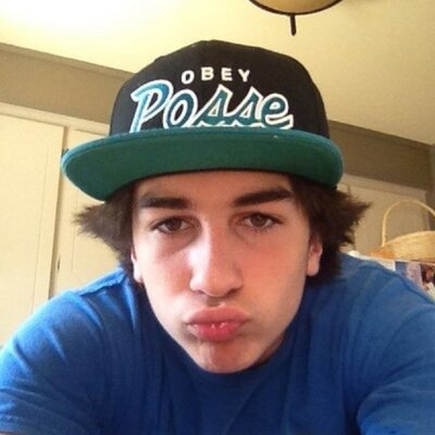 Profile Picture of Oleg Petrov (@OlegPetr) on Twitter