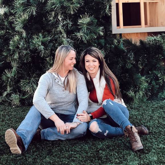 Profile Picture of Brooke Lowther (@bebrooke1998) on Poshmark