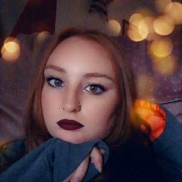 Profile Picture of Kaitlyn Driftmeyer (@kdriftmeyer) on Poshmark