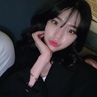 Profile Picture of 양주영 (@&) on Facebook