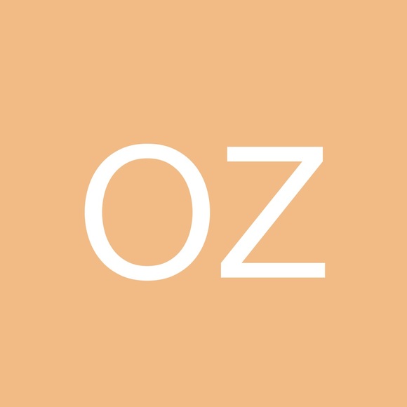 Profile Picture of Olivia Zolecki (@oliviazolecki) on Poshmark