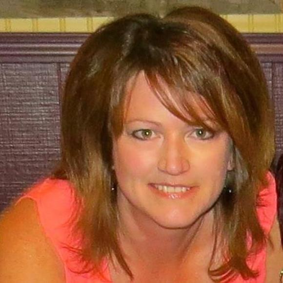 Profile Picture of Brenda Macdonald-hochhausen (@hochfarm) on Poshmark