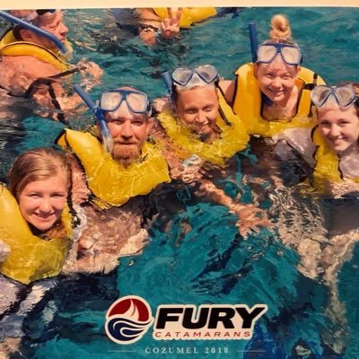 Profile Picture of Amy Bates (@amybates46) on Twitter