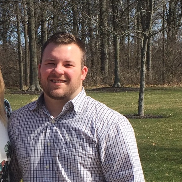 Profile Picture of Austin Heffner (@heffa11) on Poshmark