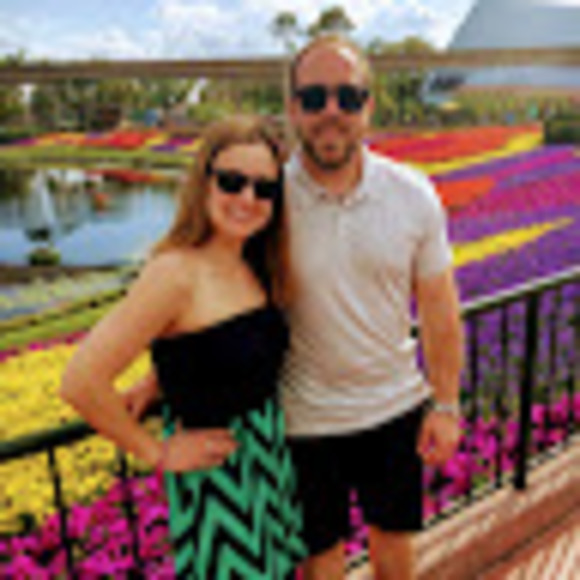 Profile Picture of Kristen Bagnall (@bagnall712) on Poshmark