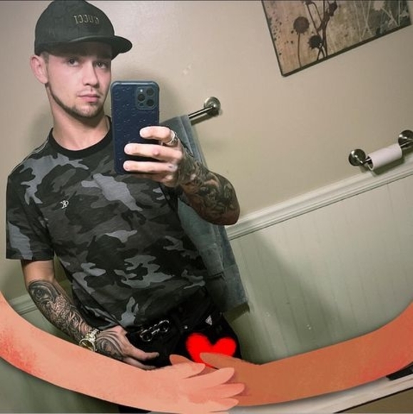 Profile Picture of Kyle Hockman (@hockmankyle1995) on Poshmark