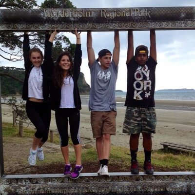 Profile Picture of Megan Larsen (@meganlarsen6) on Twitter