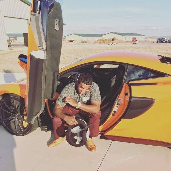 Profile Picture of Spencer Martin (@freshspence) on Poshmark