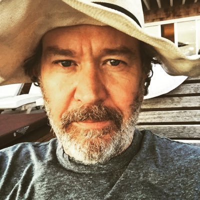 Profile Picture of Timothy Hutton (@timhutton) on Twitter