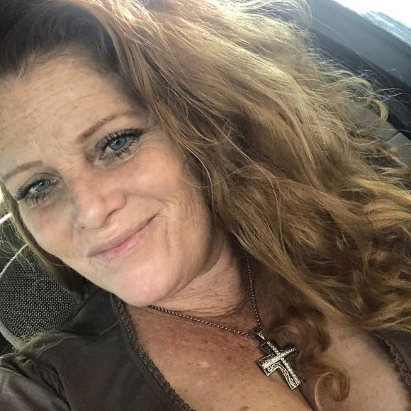 Profile Picture of Penny Hook (@pennyhook) on Poshmark