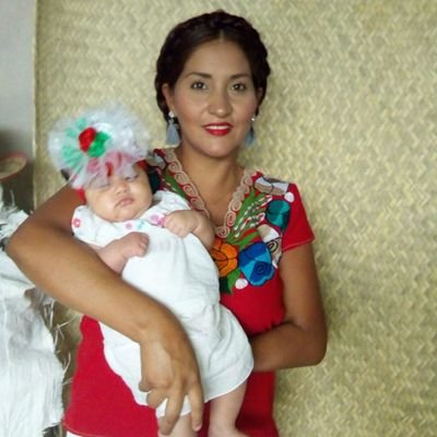 Profile Picture of Reyna Lucero Rdz C. (@Reylu_86) on Twitter