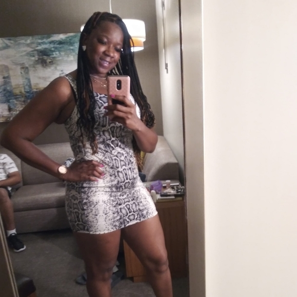 Profile Picture of Ty Michelle (@tymichelle252) on Poshmark