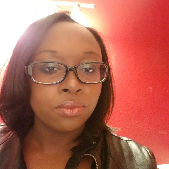 Profile Picture of Delisa Johnson (@rubyleogirl) on Poshmark