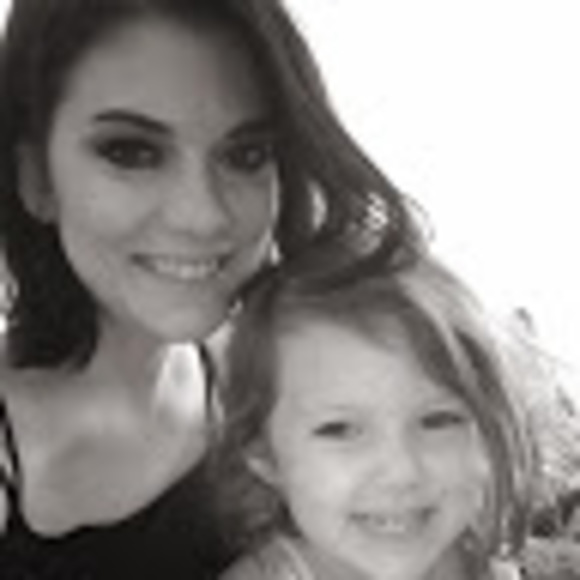 Profile Picture of Hollie Branaman-mccall (@holliebranam794) on Poshmark