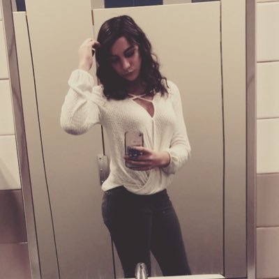 Profile Picture of Lucy Dow (@LucyDow5) on Twitter