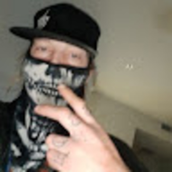 Profile Picture of Ryan Batchelor (@1337hax3r) on Poshmark