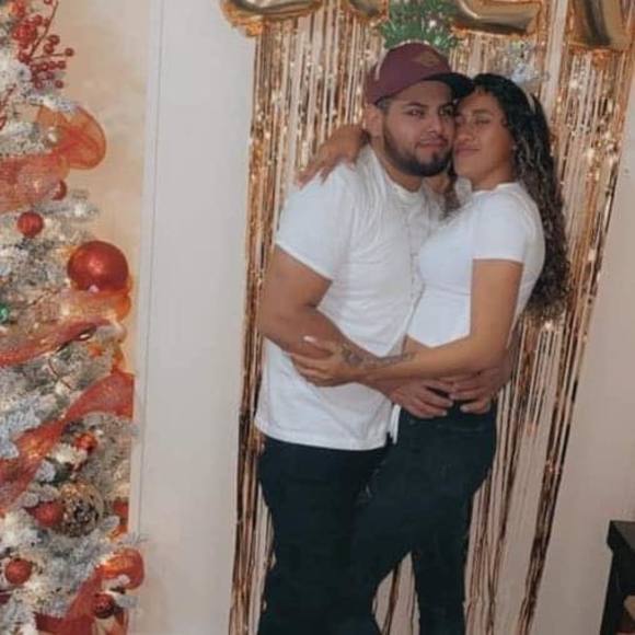 Profile Picture of Alex Rubio (@alexrubio263) on Poshmark