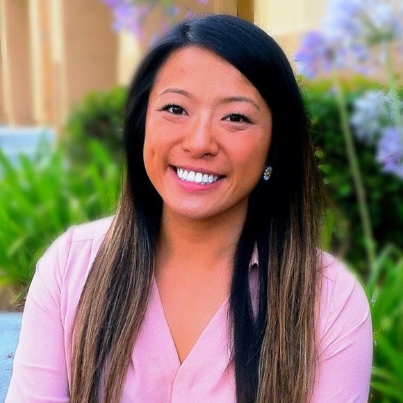 Profile Picture of Gories Kwong (@gories) on Poshmark