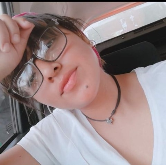 Profile Picture of Anayanci Olvera (@anayanciolvera) on Poshmark