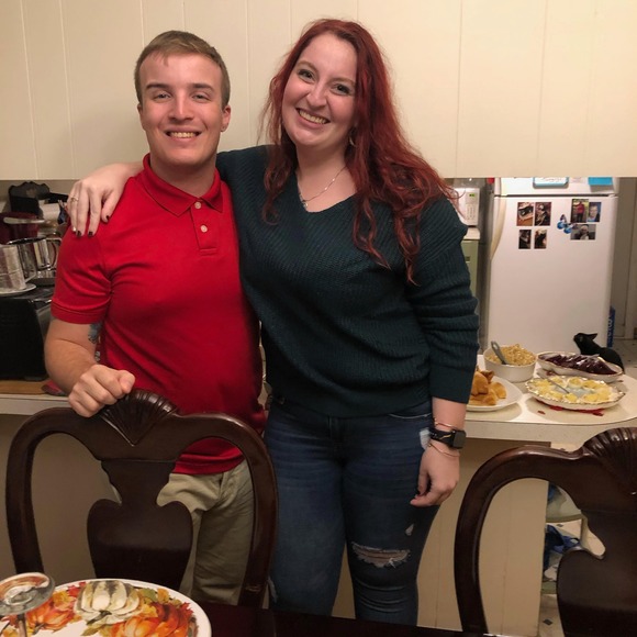 Profile Picture of Lexi Parrish (@girloflife34) on Poshmark