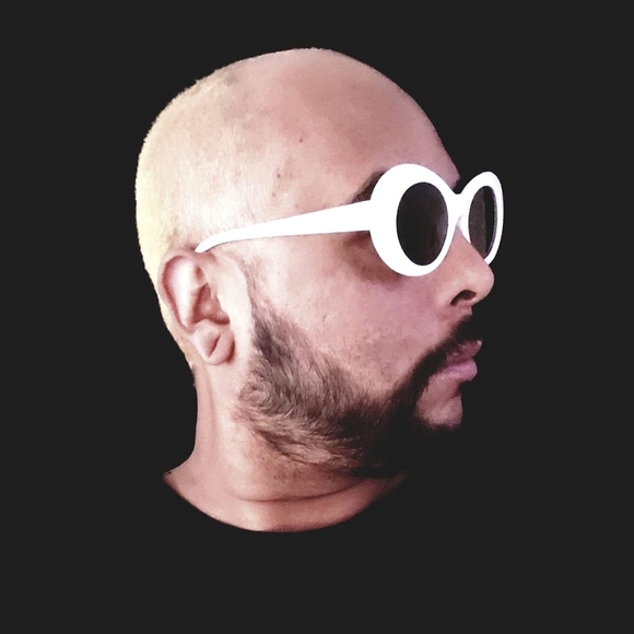 Profile Picture of Ernest Gonzalez (@ernesto1989) on Poshmark