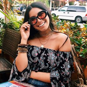 Profile Picture of Carla Victoria Jiménez Enríquez (@cjimenezenriquez25) on Pinterest